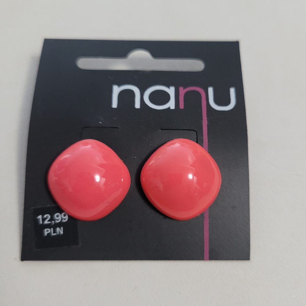 Nanu Pink Stud Earrings